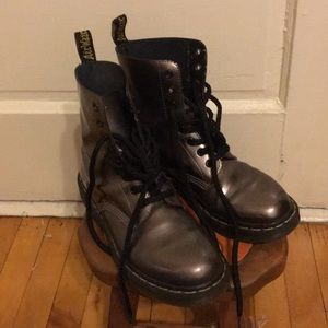 Size 8 docs